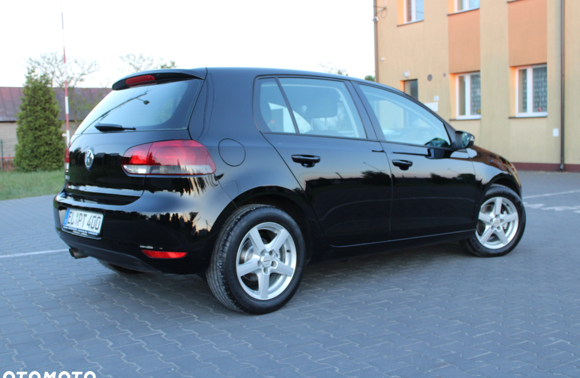 Volkswagen Golf cena 26900 przebieg: 170000, rok produkcji 2009 z Piława Górna małe 596